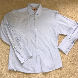 PINK Men’s button down collared dress shirt